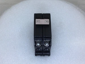 Interruttore Eaton CH240 40 Amp 2 Poli 120/240V - Difetto estetico - Foto 1 di 7