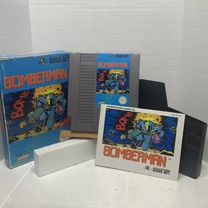 Bomberman NES Worn Box Clean Manual & Cartridge Styrofoam Block Tested Case - Picture 1 of 21