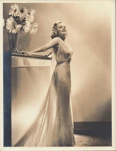 JEAN HARLOW - N & B-TBE - 25 x 33 CM - Foto 1 di 1