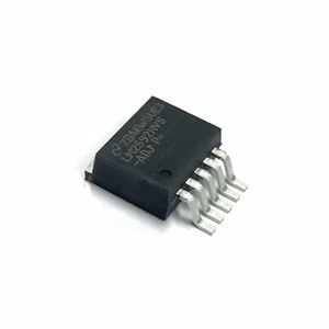 LM2592HVS-ADJ Switching Voltage Regulator, 150kHz 2A, TO-263, National - Picture 1 of 2