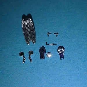 Corgi Vanguards VA072 Ford Popular Ersatzteilpaket inkl. Boy Racers Modell F3.8 - Bild 1 von 2