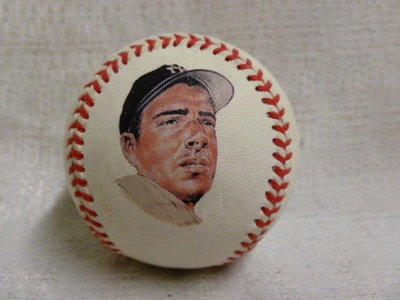 Joe DiMaggio NY Yankees Liga Oficial Gen Imagen de Cuero Béisbol Estate Holo Foto 1 de 4