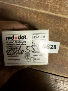 Red Dot IH3-1-LM Dry-Tite Single Gang Universal Device - Picture 1 of 2