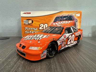 2000 Tony Stewart #20 Home Depot 1:18 NASCAR Action MIB - Image 1 of 4