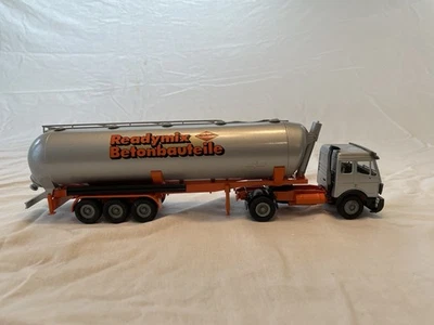 Conrad No. Cisterna Mercedes Benz Readymix 3027 Foto 1 de 4