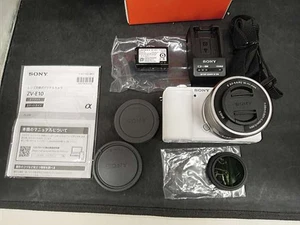 Mirrorless Camera Model ZV E10 SONY - Picture 1 of 10