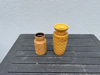 2 Scheurich Struktur Vasen 70 er Jahre Nr. 261-22 und 285-18 - Bild 1 von 4