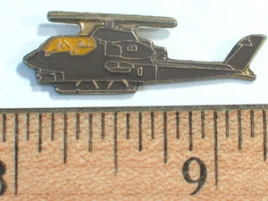 AH-1G Cobra Helicopter Pin - Picture 1 of 2