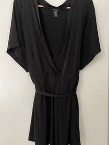 Womens Torrid Black V Neck Short Sleeve Belted Top Plus Size 5 - Bild 1 von 5