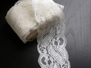 Gallon Spitze 3 5/8" breit (92 mm) Perle Medium 25 Yards Braut Qualität - Bild 1 von 1