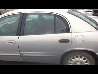 Driver Left Rear Side Door Fits 97-05 PARK AVENUE 23883636 - Image 1 of 4