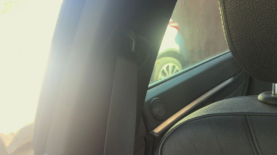 16 BMW 428I Front Seat Belt - Image 1 of 1