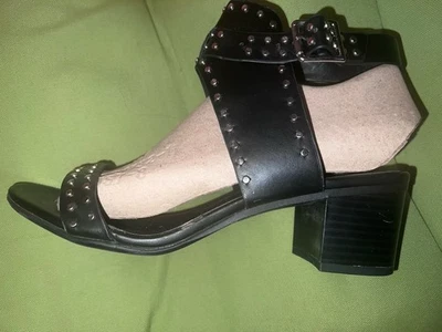 Sandalias Cityclassified City Classified negras con tachuelas plateadas 8,5 Foto 1 de 4