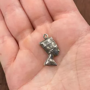 Vintage 925 Sterling Silber Ägyptische Königin Nofretete Anhänger Armband Charm - Bild 1 von 3