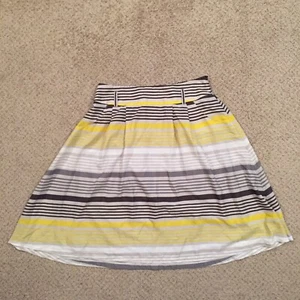 Old Navy Flare Skirt Large Knee Length Lined Pockets Pull On - Picture 1 of 10