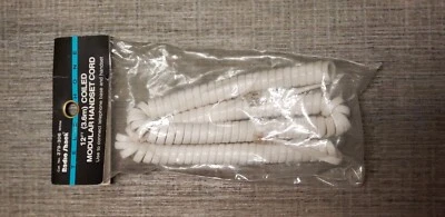 RadioShack 12ft Telephone Handset Receiver Cord Phone Coil Cable RJ22 - White - Image 1 of 2