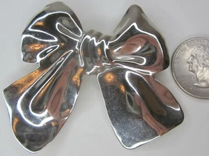 Large 2 1/2 inch Silver Clad Metal Bow Ribbon Lapel Pin Brooch Unmarked - Picture 1 of 2