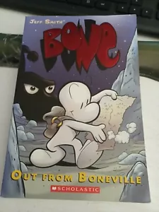 BONE Vol. 1- Out from Boneville by Jeff Smith Paperback - Bild 1 von 6