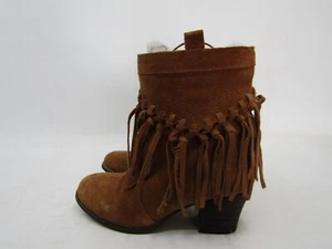 Sbicca Womens Size 7 M Brown Suede Fringe Ankle Fashion Boots Booties - Picture 1 of 11