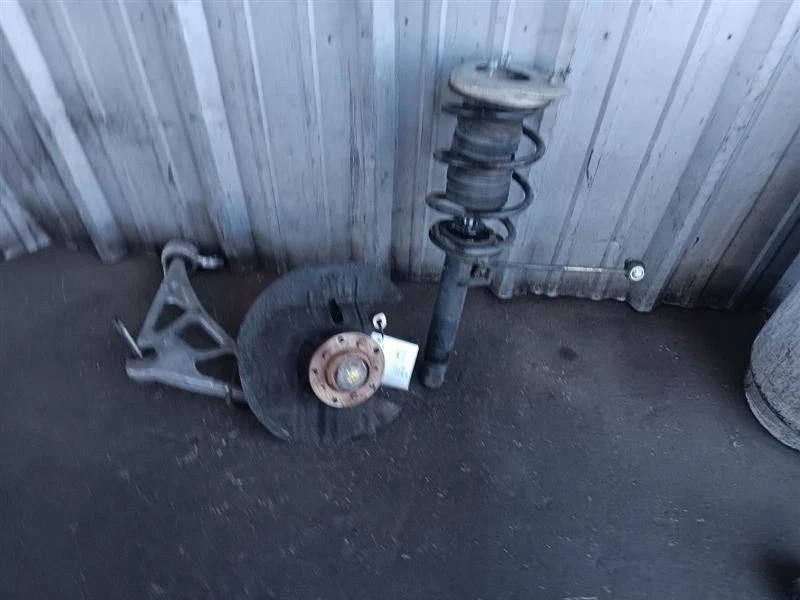 01-06 BMW M3 Left Front Suspension Spindle Control Arm Strut Set - Image 1 of 4