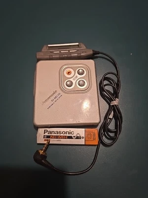 Panasonic Portable MD Player SJ-MJ10 - Image 1 of 4