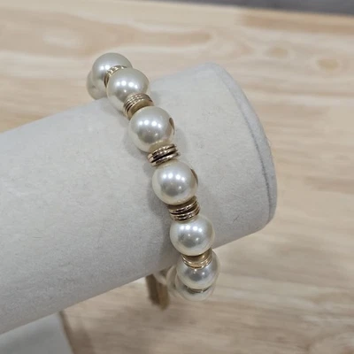 Brazalete grueso de 8" con cuentas de perlas sintéticas pesadas estrás borla tono dorado Foto 1 de 4