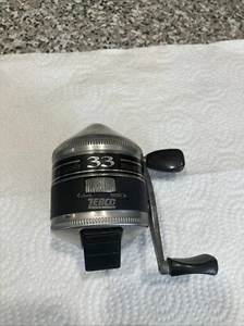 Zebco 33 Spincast Rolle - klassisches Design, Made in China - Bild 1 von 9