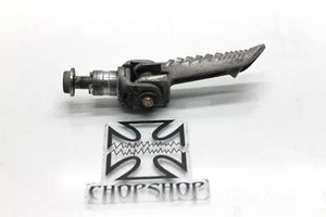 2001 SUZUKI GSXR1000 RIGHT FRONT FOOT REST PEG STEP - Picture 1 of 8