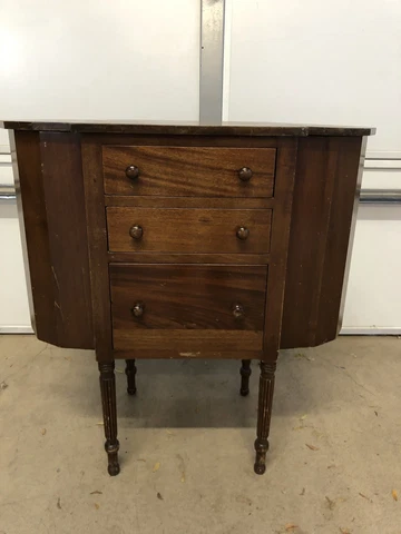 VINTAGE MARTHA WASHINGTON SEWING STAND END NIGHT TABLE 3-DRAWER As Is Cover