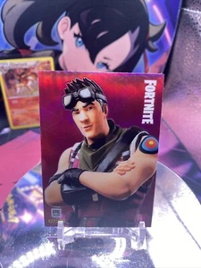 Panini Fortnite Series 2 2020 Sureshot traje poco común Optichrome - Imagen 1 de 2
