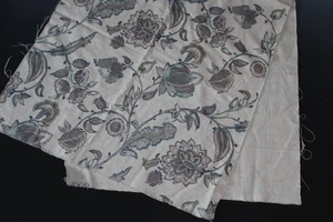 soft furnishing fabric remnants - Picture 1 of 3