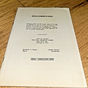 1958 MUNICIPAL GOVERNMENT, City of CHICAGO Report MAYOR RICHARD J. DALEY - Picture 1 of 14