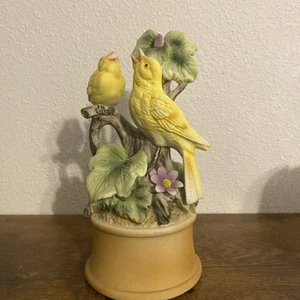 Vintage Yellow Porcelain Canary Birds & Flowers Music Box Made in Japan - Picture 1 of 5