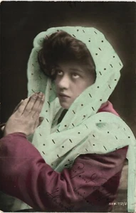 Frau um 1900 romantische Postkarte Glamour Vintage (P364) - Bild 1 von 2