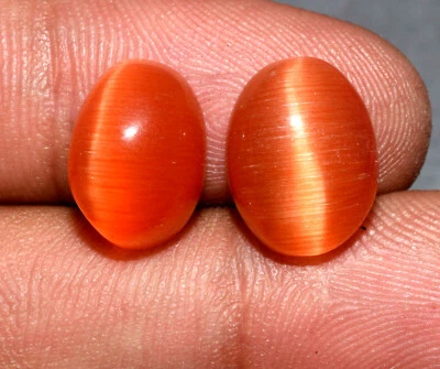 Pair Of 11.60 Ct Lab-Grown Orange Cat's Eye Rarest Quartz Gems for Jewelry Use - Image 1 of 3