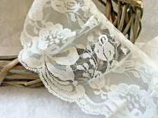 Beautiful Gathered Frilled Lace Trim 95mm Ivory Rose Design