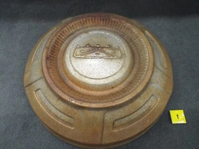 Tapacubos 1967 1968 1969 1970 1971 1972 1973 1974 1975 1976 1977 Ford F250 F350 T Foto 1 de 4