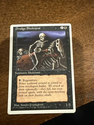 MTG Drudge Skeletons 1995 - Misaligned White boarders - Image 1 of 4