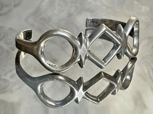 NATIVE AMERICAN F.L.BEGAY NAVAJO OPEN DESIGN 925 STERLING SILVER  BRACELET - Picture 1 of 9