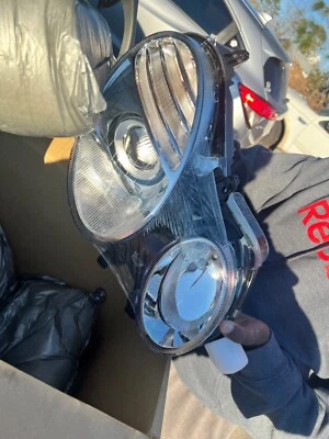 Halogen Headlight Set Left and Right Side For 2007-2009 Mercedes Benz E-Class - Image 1 of 3