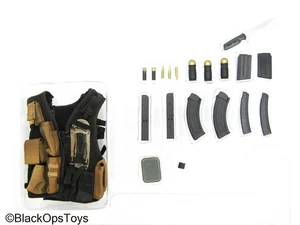 1/6 Scale Toy Wasteland Ranger - Tactical Vest w/Magazines & Gear Set - Picture 1 of 6