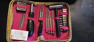Avon Glamorous Tool Kit hammer, tape measure, screw drivers, hex wrenches, bits - Picture 1 of 15