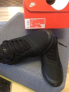 Nike Air Max 270 BG - Bild 1 von 12