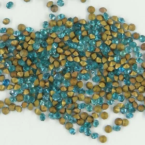 206 27 *** 60 strass anciens (années 60) fond conique 2,7mm TURQUOISE - Picture 1 of 2
