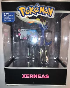 Pokemon TOMY Legendary XERNEAS 4-Inch Trainer's Choice Figure with ID Tag NEW - Picture 1 of 2