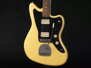 Fender Player Jazzmaster Used Alder body Buttercream w/Gig case - Picture 1 of 4