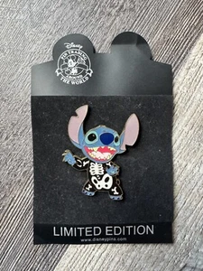 Disney Shopping Halloween Costume Party Stitch as Skeleton Jumbo LE 125 Pin - Picture 1 of 1
