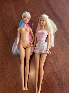 Blonde Barbie Dolls  1998 & 2013 - Picture 1 of 11