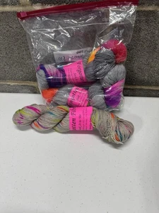 Forgotten Fiber Sock It To Me Rainbow Drops lotto di 3 matassine - Foto 1 di 4