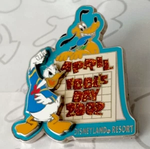Donald Duck & Pluto April Fool's Day 2002 Disneyland Resort Disney Pin 10816 - Picture 1 of 2